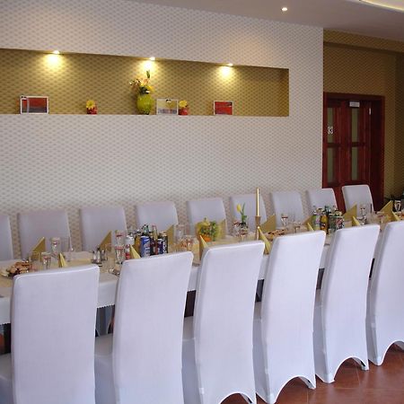 Hotel Gula Batizovce Εξωτερικό φωτογραφία