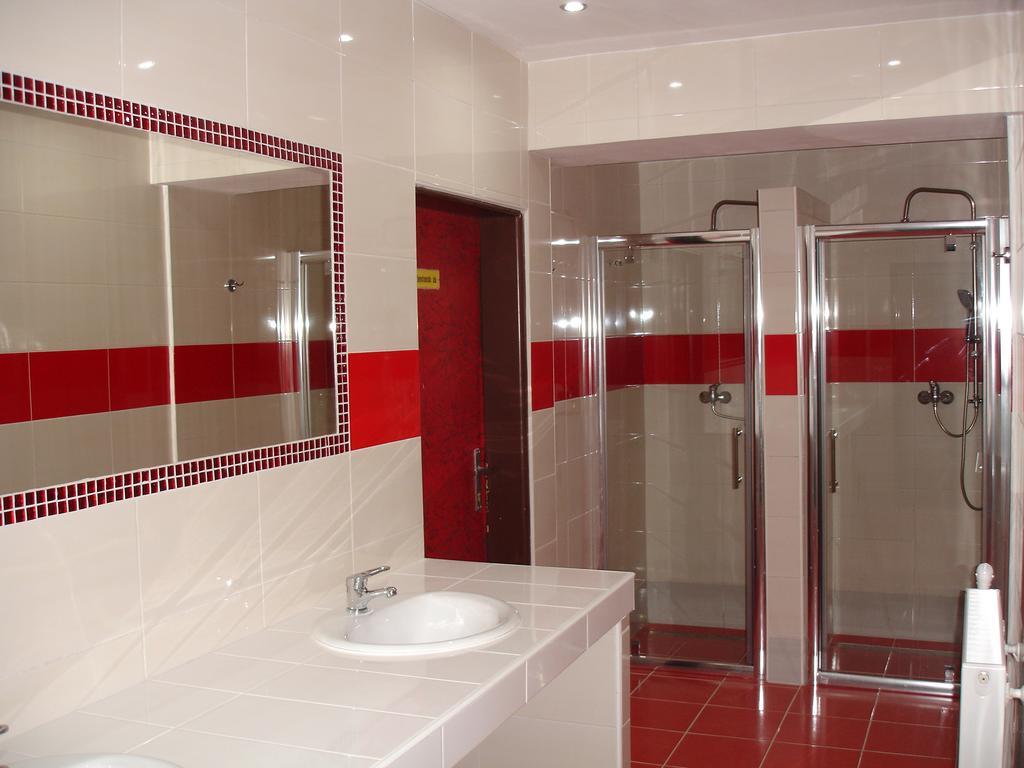 Hotel Gula Batizovce Εξωτερικό φωτογραφία