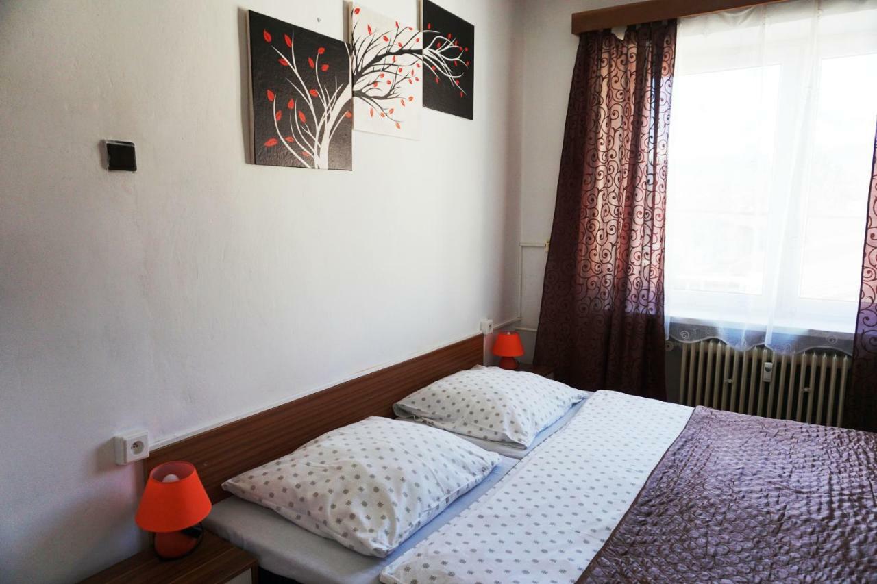 Hotel Gula Batizovce Εξωτερικό φωτογραφία