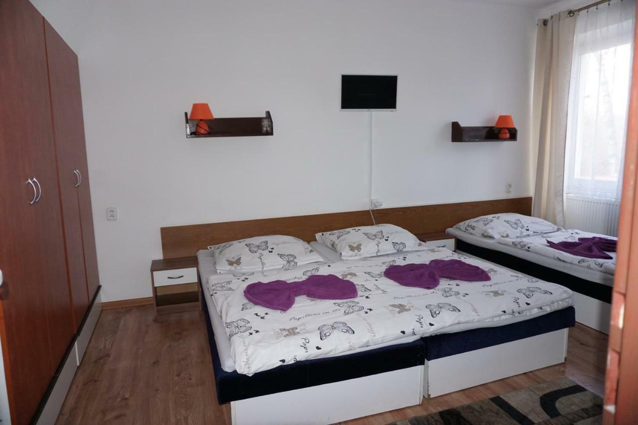 Hotel Gula Batizovce Εξωτερικό φωτογραφία