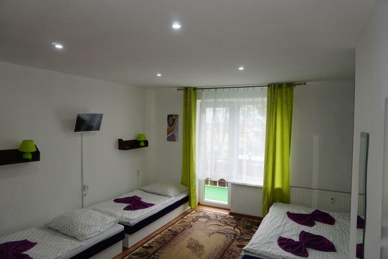 Hotel Gula Batizovce Εξωτερικό φωτογραφία